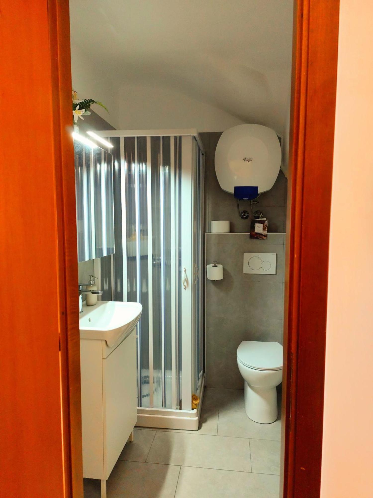 Calin Apartment Torino Esterno foto